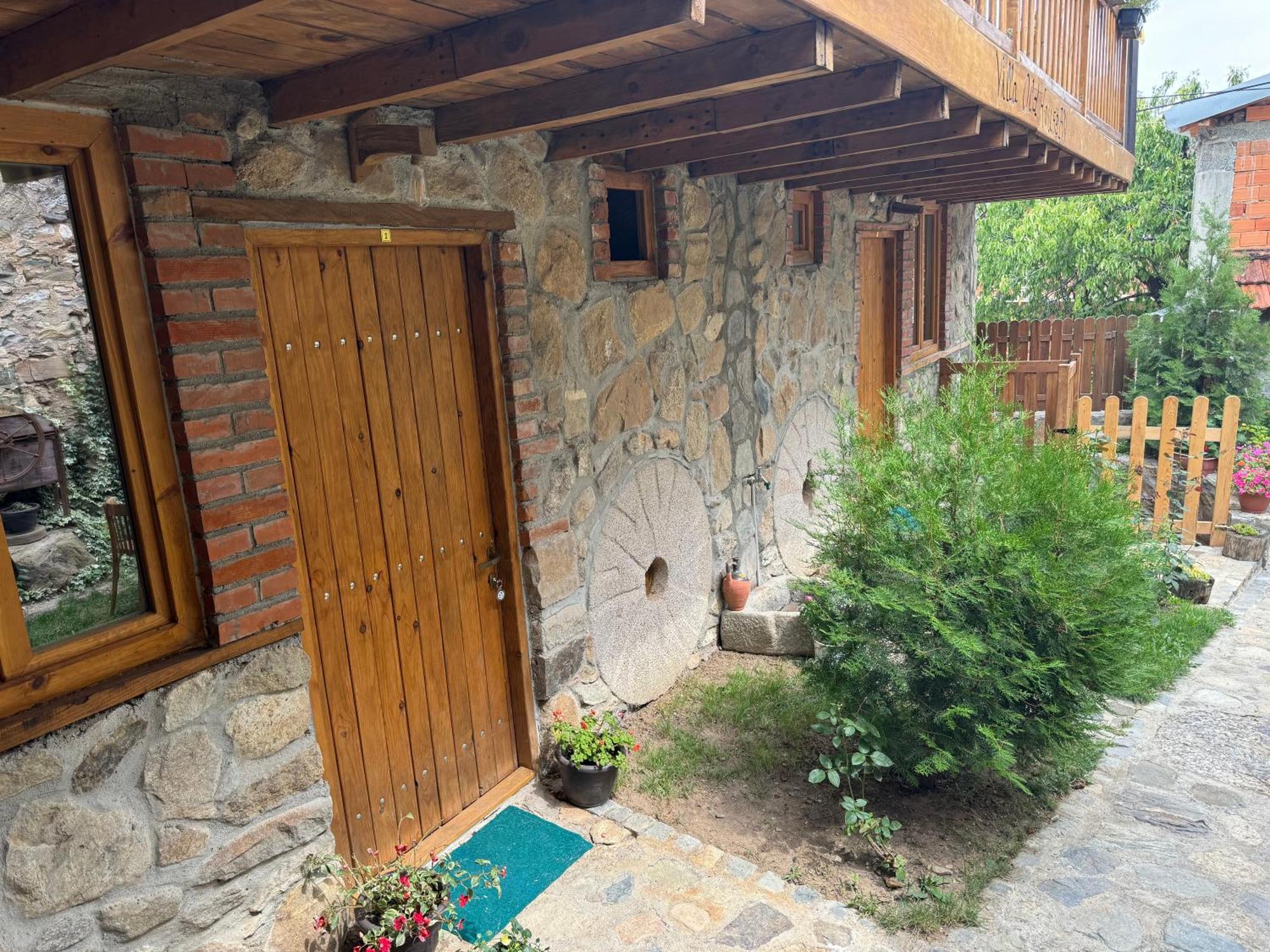 Villa Old House Bn ビトラ エクステリア 写真